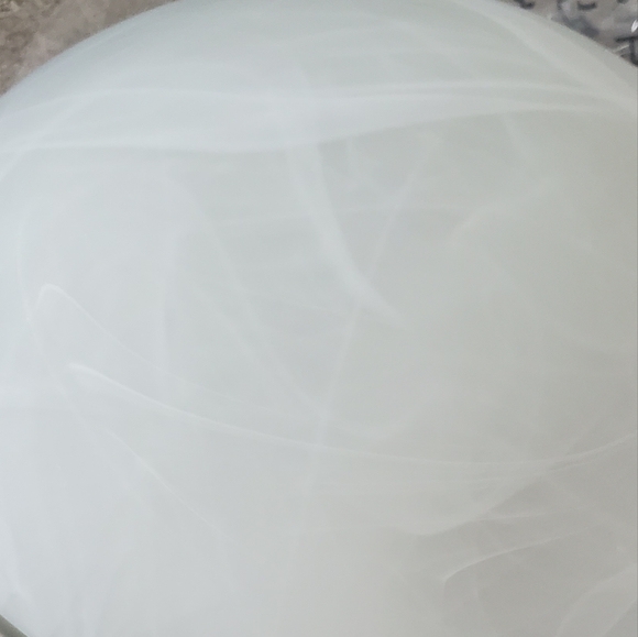 FLUSH MOUNT LIGHT FIXTURE - Picture 4 of 5